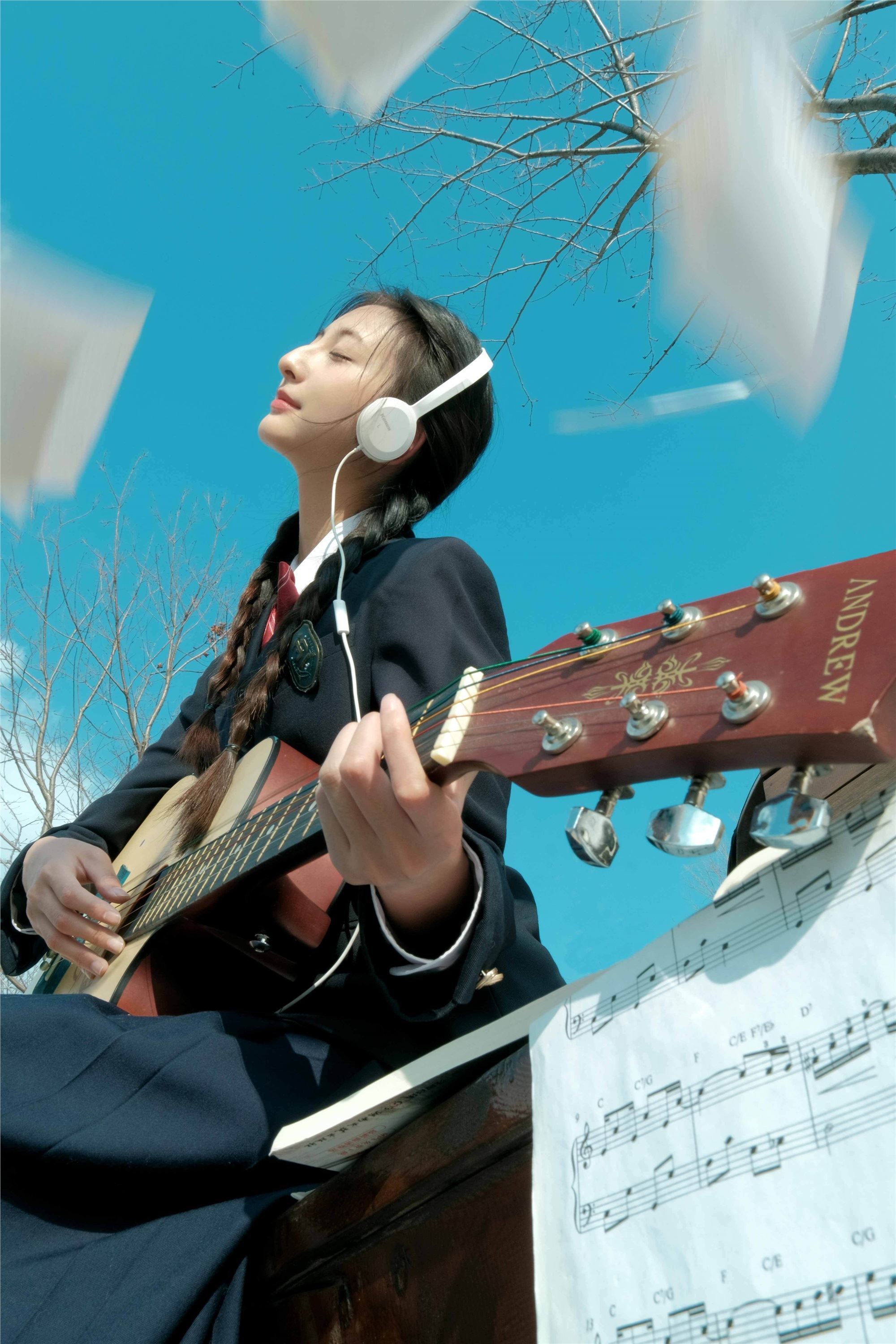 YITUYU艺图语 2025.01.22 与蓝天同频 小米香猪八宝粥